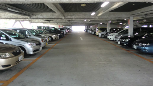 自動車駐車場