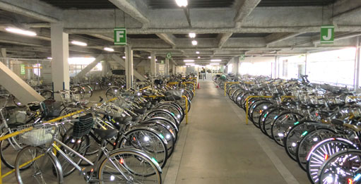 屋内自転車駐車場